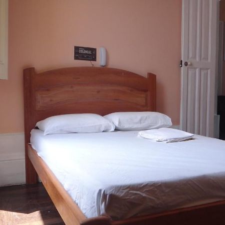 מנאוס Hotel Colonial מראה חיצוני תמונה